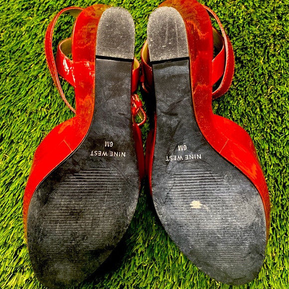 Red Patent Leather wedge dress sandal - size 36 - Picture 6 of 7